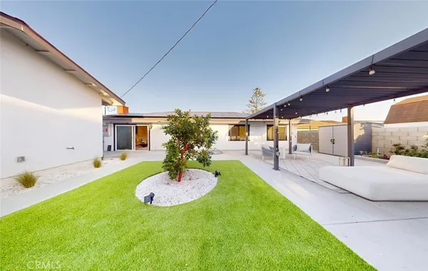 $2,088,000 | 17541 Santa Cristobal Street, Fountain Valley, CA 92708