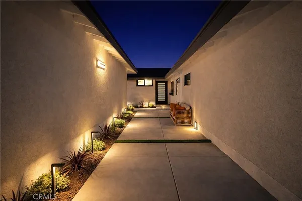 $2,088,000 | 17541 Santa Cristobal Street, Fountain Valley, CA 92708