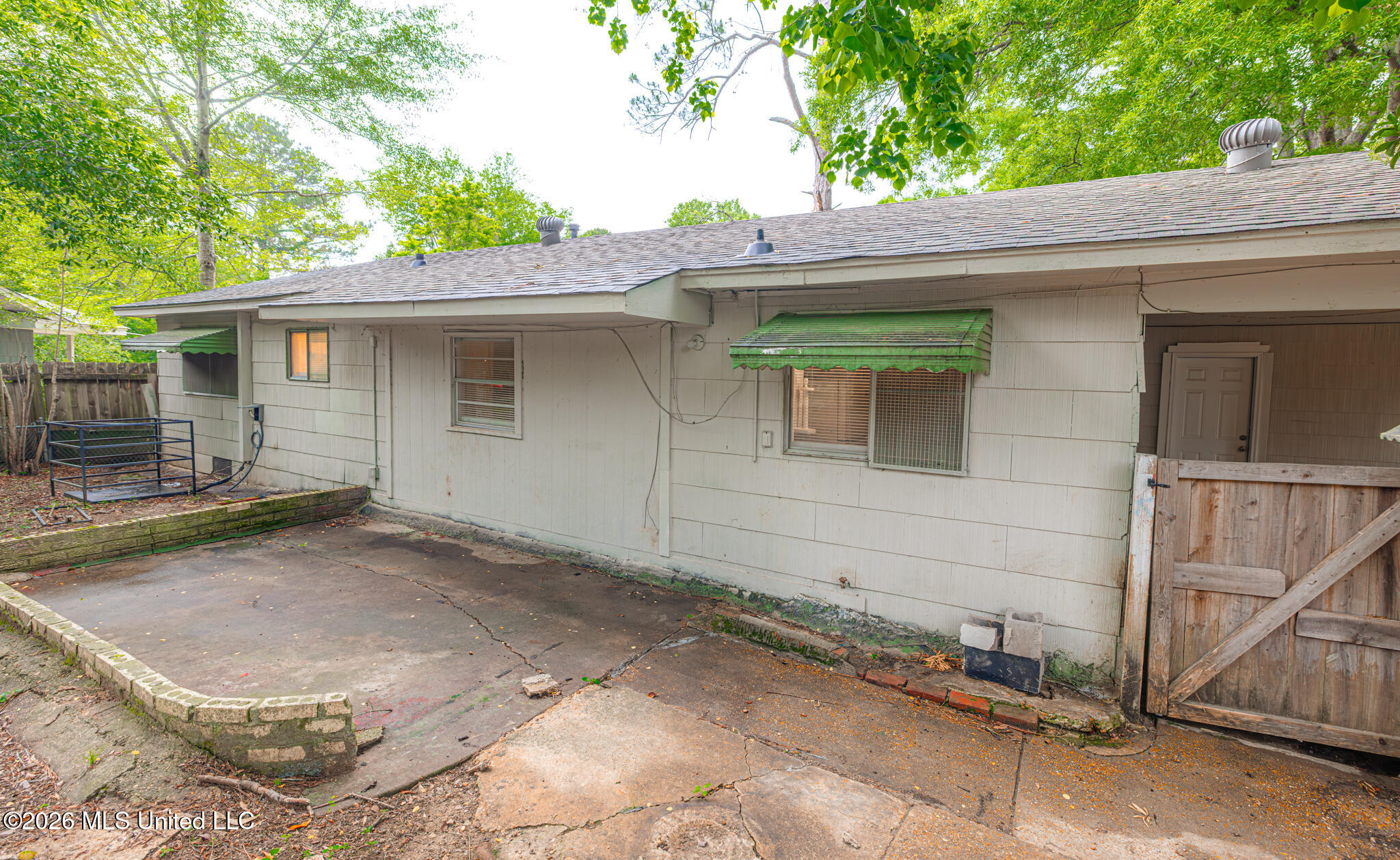 3229 Ridgeland Drive Jackson, MS 39212 - Photo 4 of 27 1R4A6908