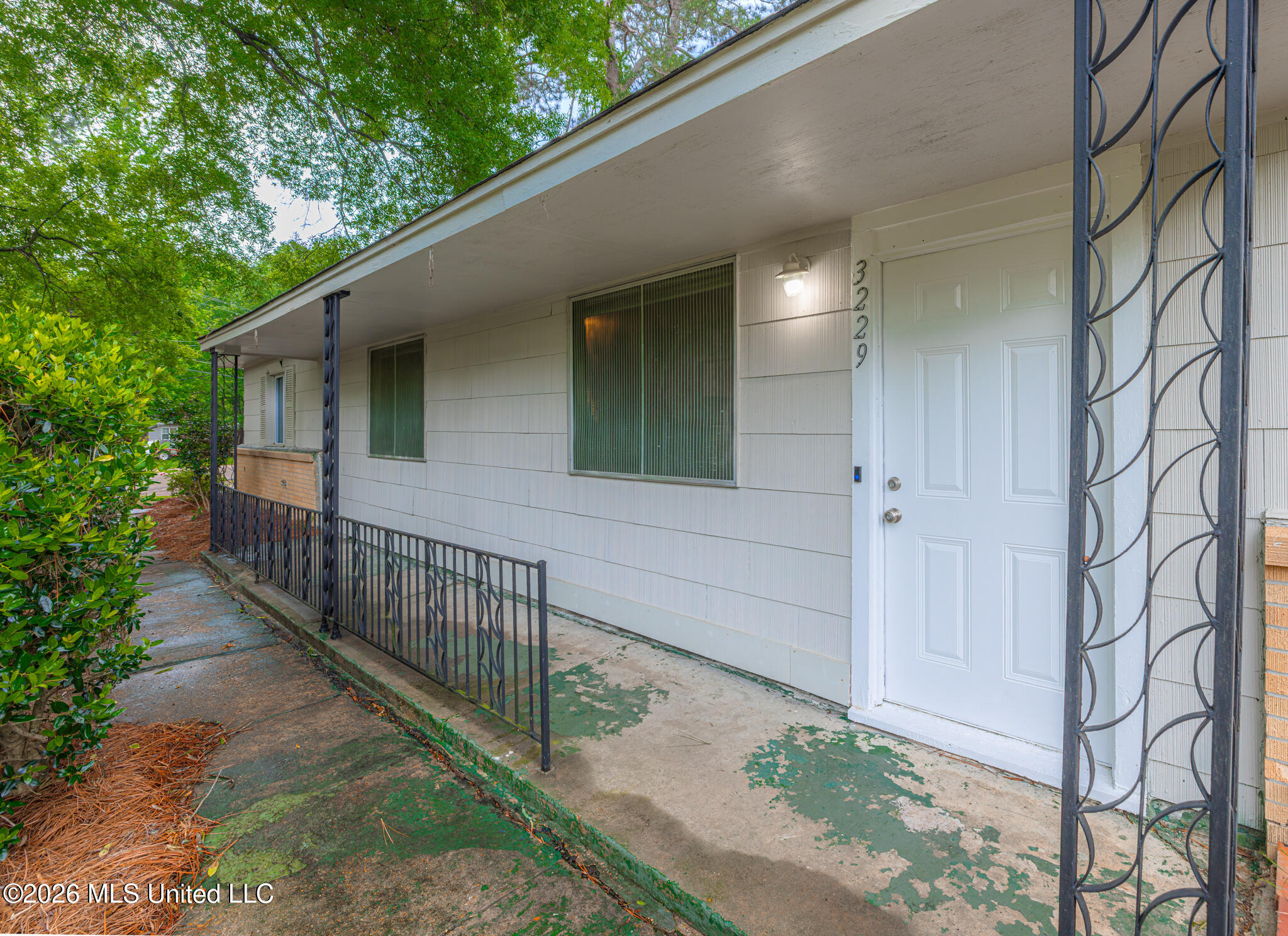 3229 Ridgeland Drive Jackson, MS 39212 - Photo 6 of 27 1R4A6903