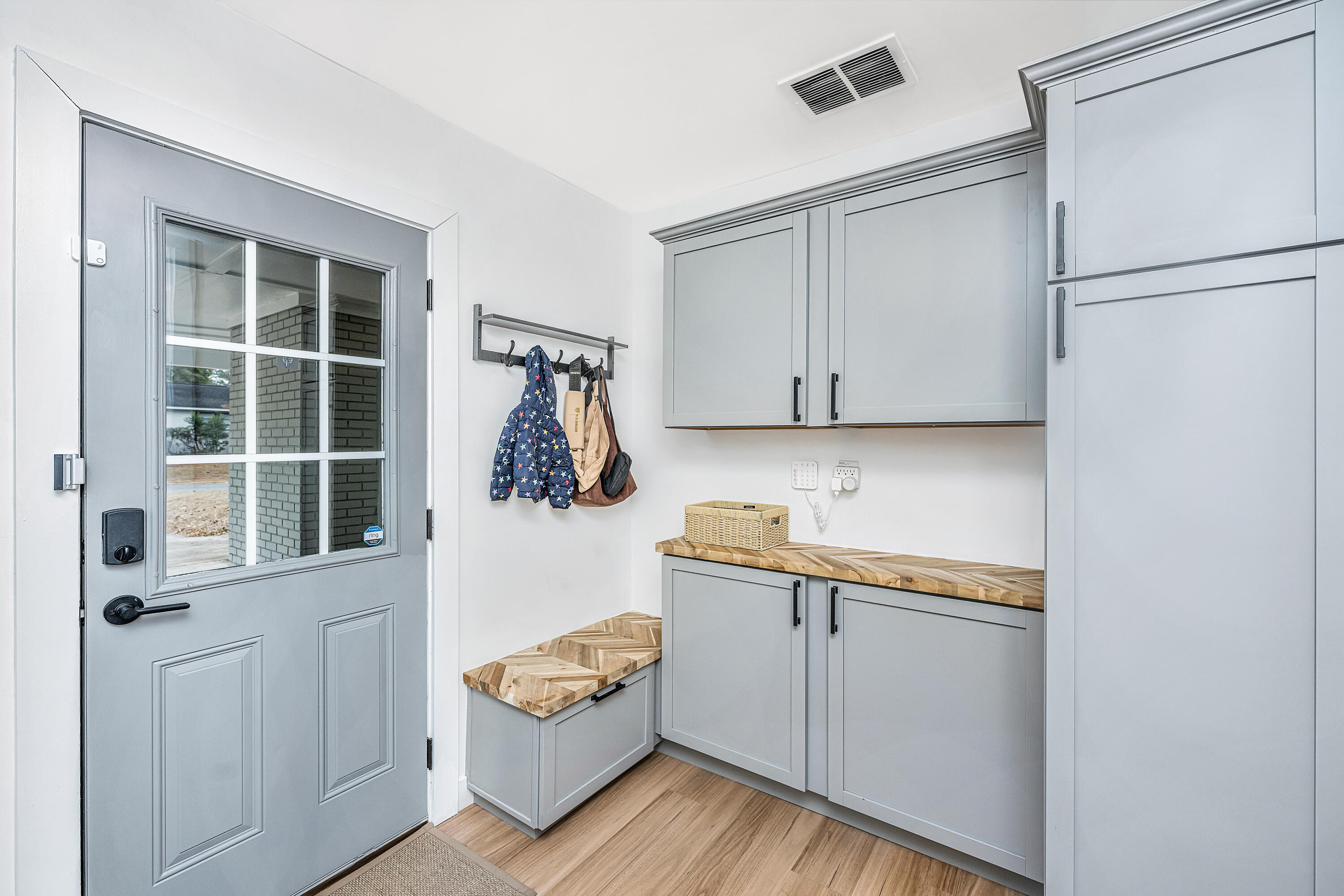 316 6th Avenue Mount Pleasant, SC 29464 - Photo 14 of 34 316_6thAvenue029