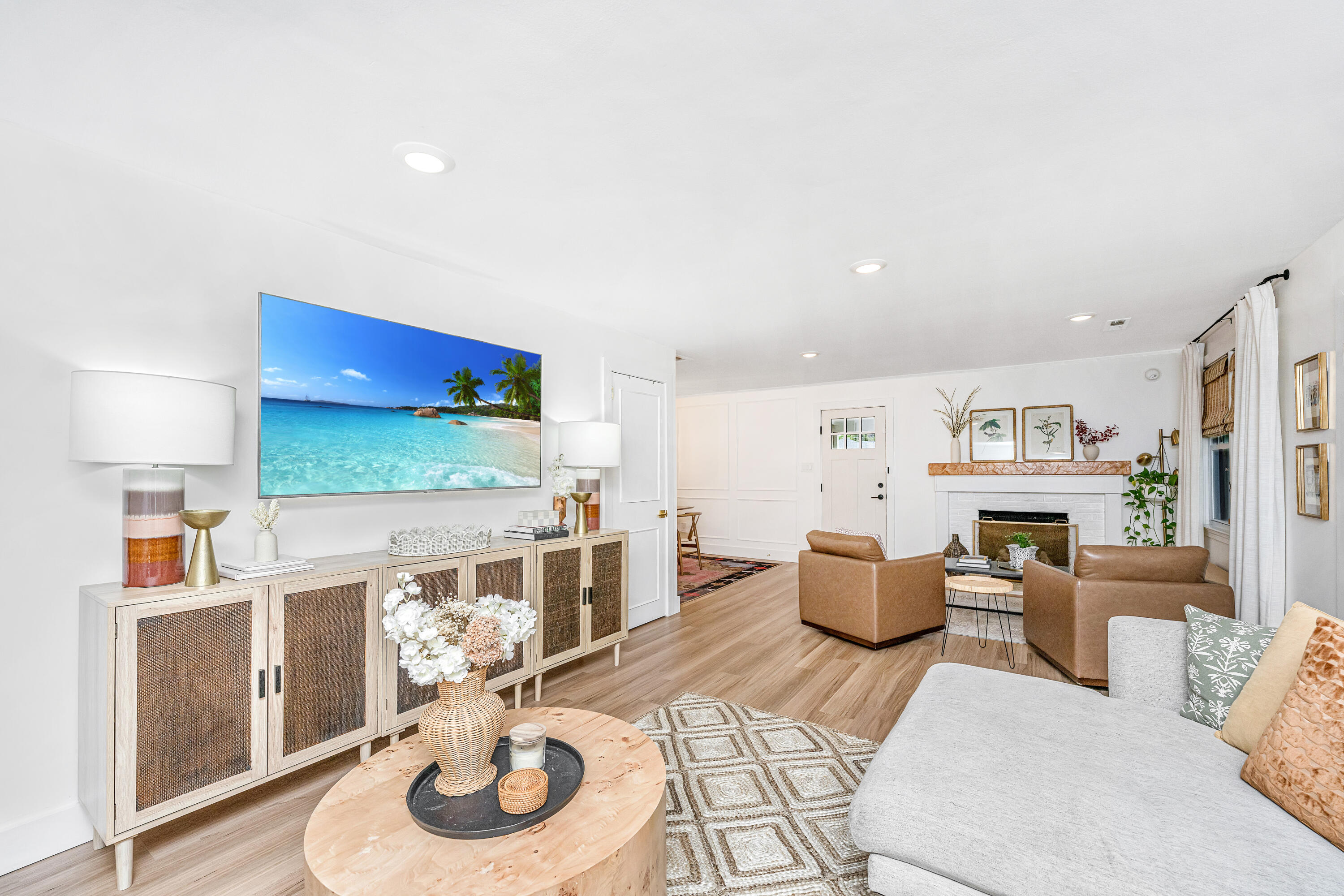 316 6th Avenue Mount Pleasant, SC 29464 - Photo 2 of 34 316_6thAvenue008