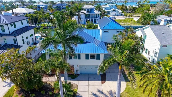 $2,500,000 | 771 Marbury Lane, Longboat Key, FL 34228