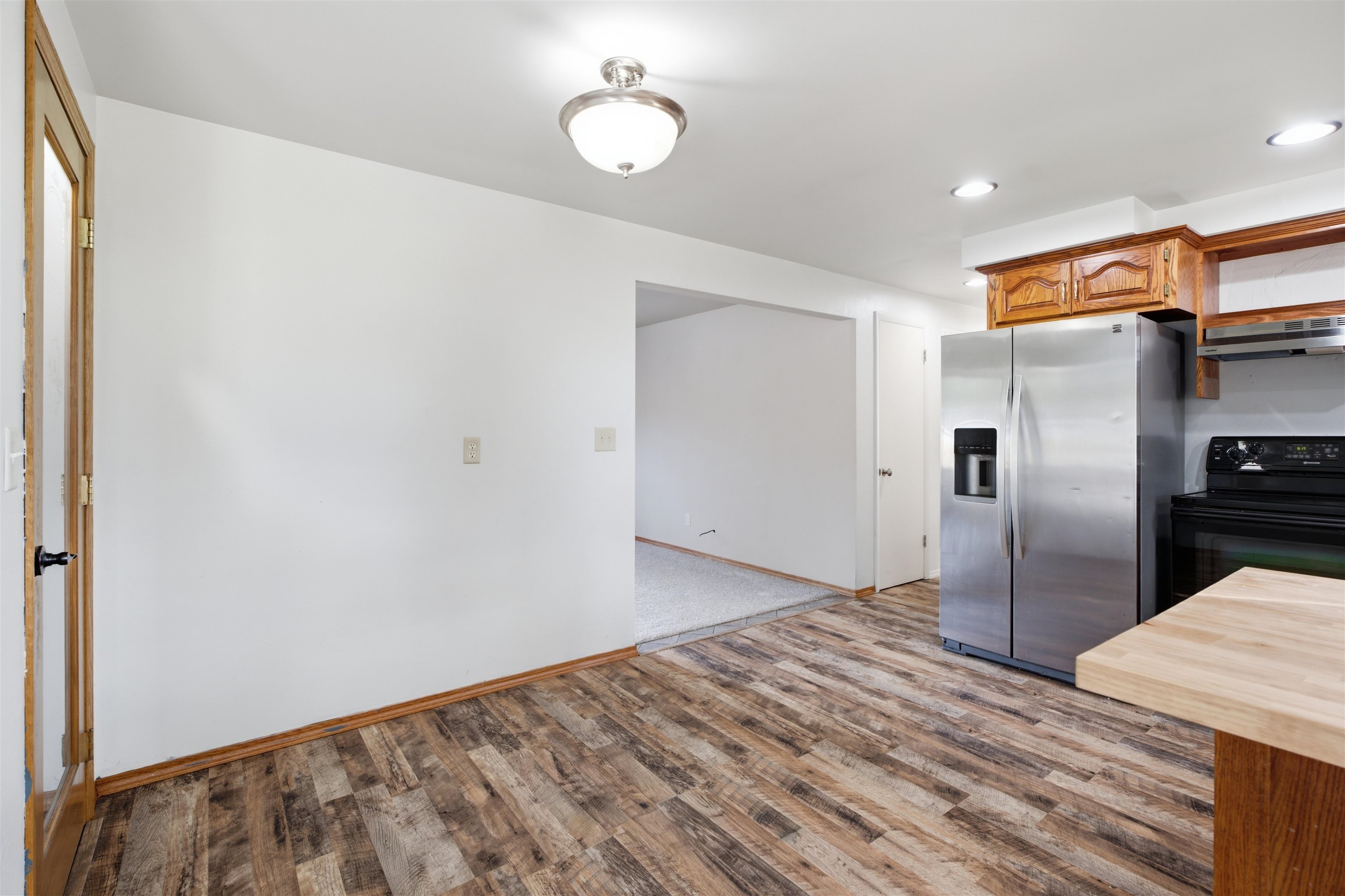 132 Blithe Street Green Bay, WI 54303 - Photo 8 of 26 Gallery Image 8