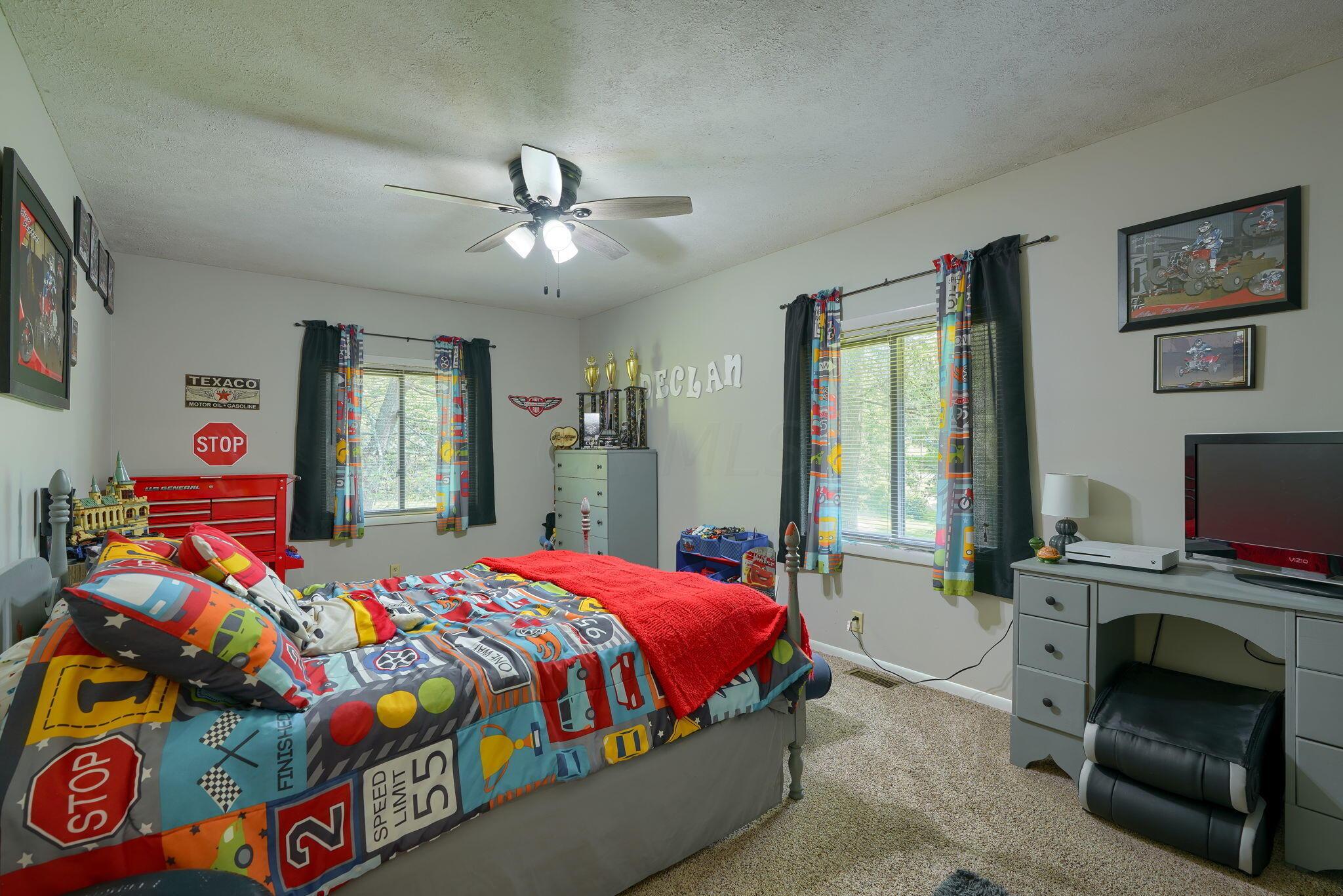 335 Pine Ridge Road Jackson, OH 45640 - Photo 34 of 49 34. Second Bedroom