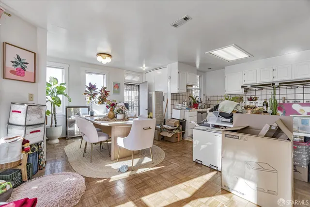 $1,500,000 | 1733-1735 Leavenworth Street, San Francisco, CA 94109