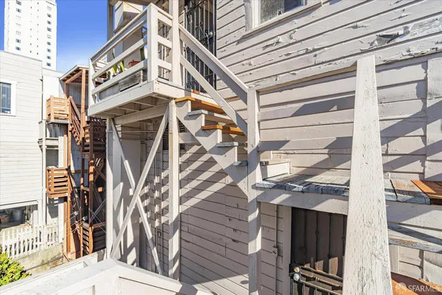 $1,500,000 | 1733-1735 Leavenworth Street, San Francisco, CA 94109
