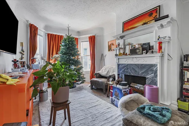 $1,500,000 | 1733-1735 Leavenworth Street, San Francisco, CA 94109