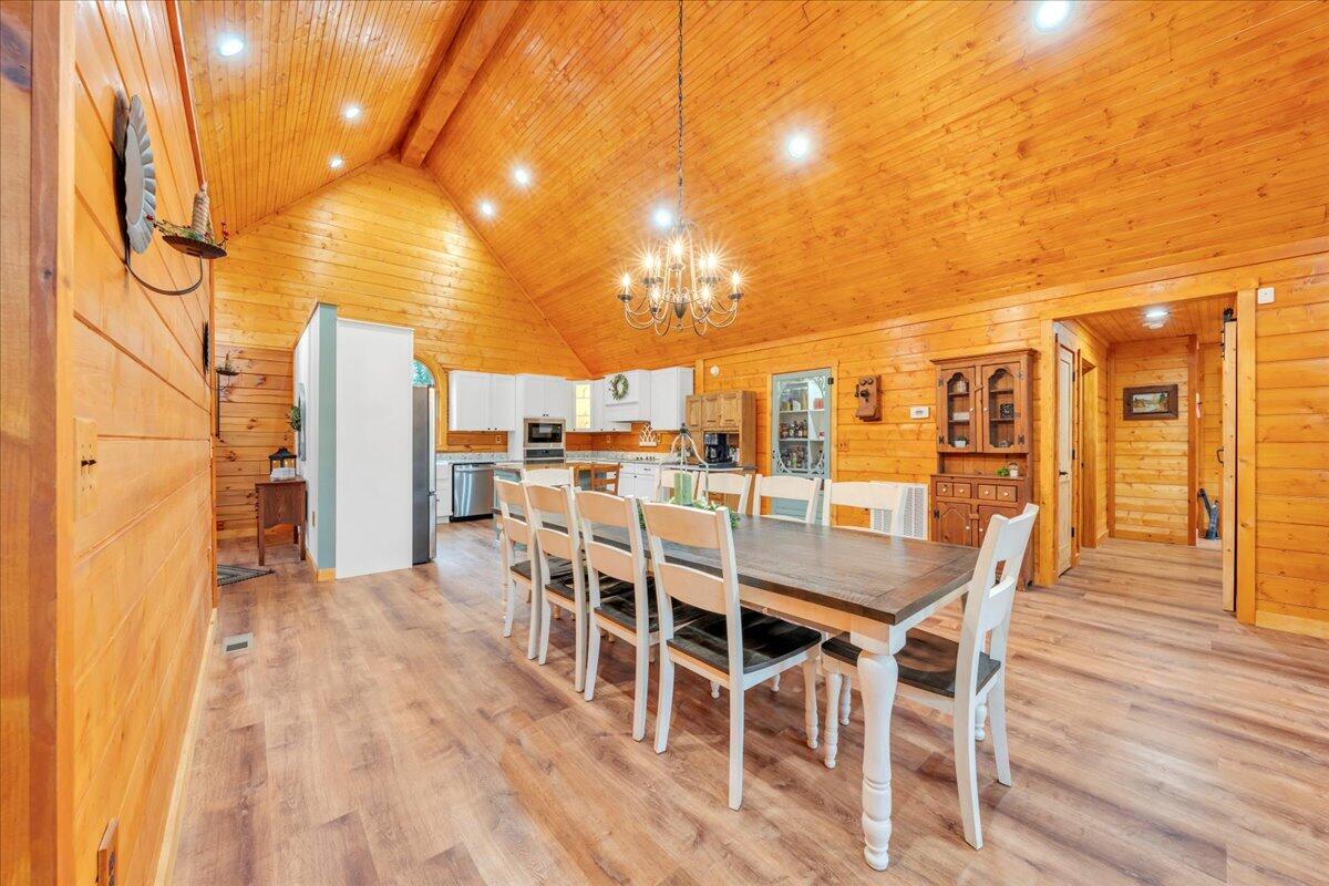 5526 Altice Road Moneta, VA 24121 - Photo 16 of 86 015-MIB09120