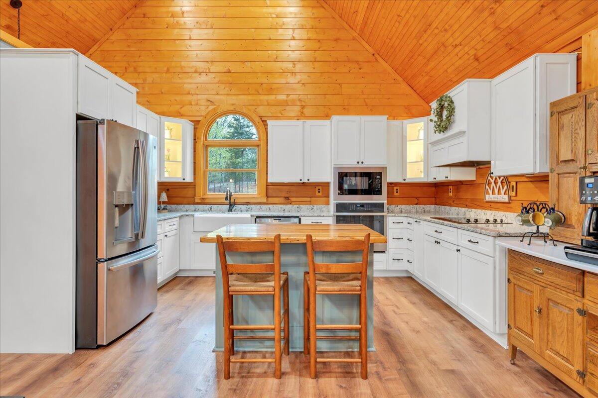 5526 Altice Road Moneta, VA 24121 - Photo 20 of 86 Kitchen
