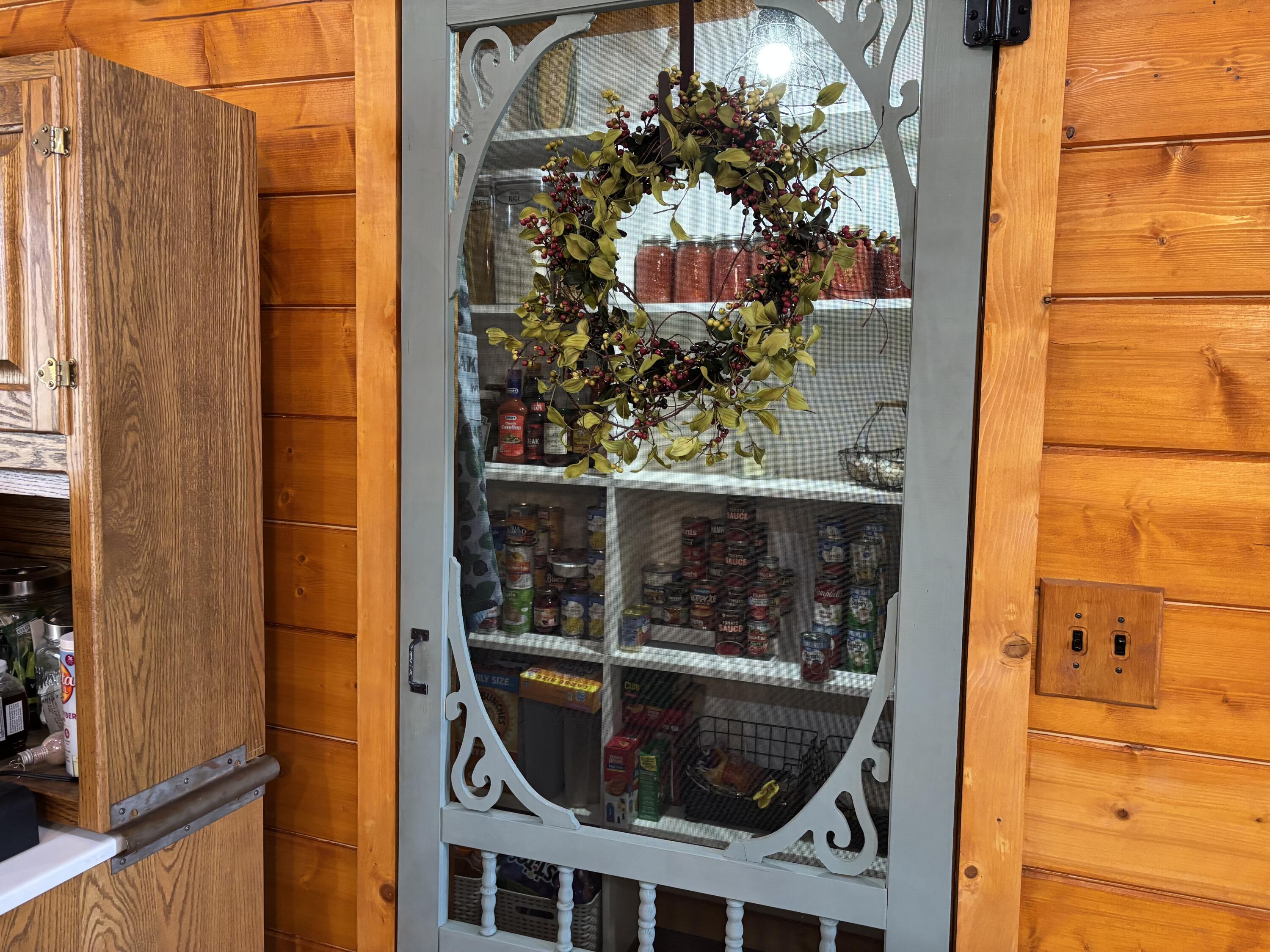 5526 Altice Road Moneta, VA 24121 - Photo 23 of 86 Pantry