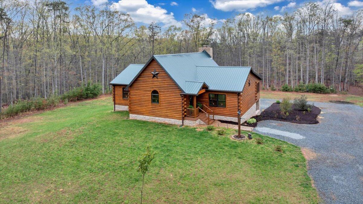 5526 Altice Road Moneta, VA 24121 - Photo 4 of 86 066-DJI_20250410180525_0070_D