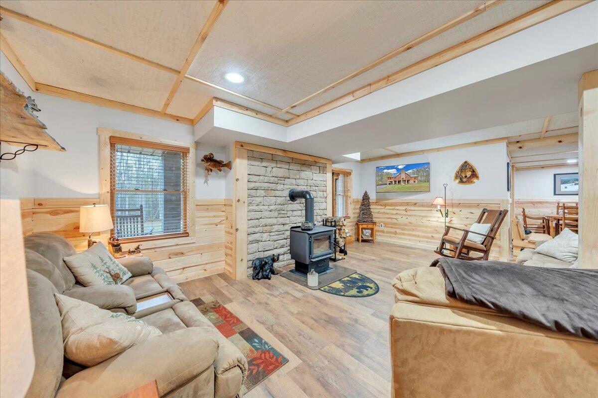 5526 Altice Road Moneta, VA 24121 - Photo 45 of 86 041-MIB09135