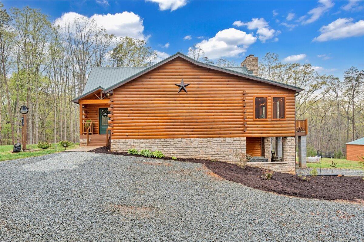 5526 Altice Road Moneta, VA 24121 - Photo 59 of 86 055-MIB09177