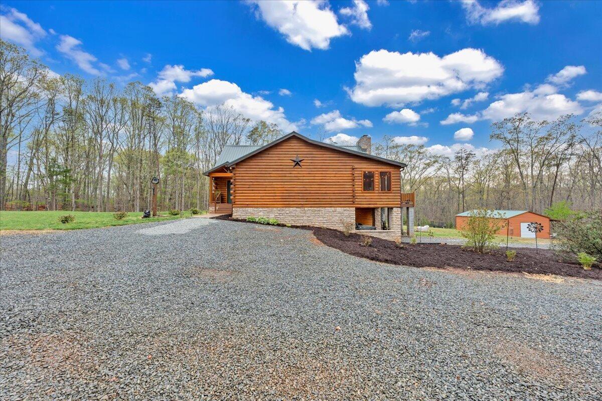 5526 Altice Road Moneta, VA 24121 - Photo 60 of 86 056-MIB09174