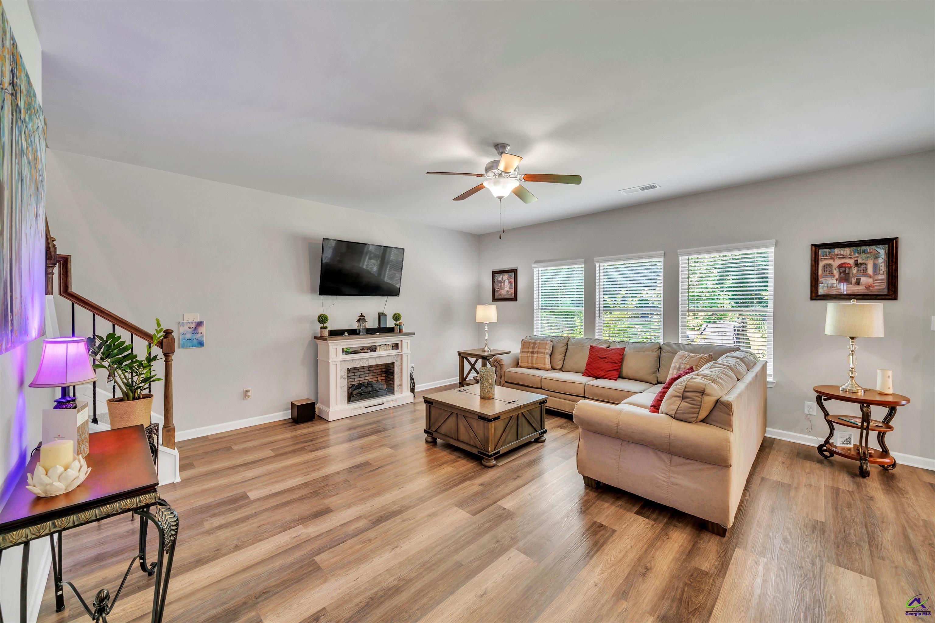 215 Tyndall Way Perry, GA 31069 - Photo 6 of 47
