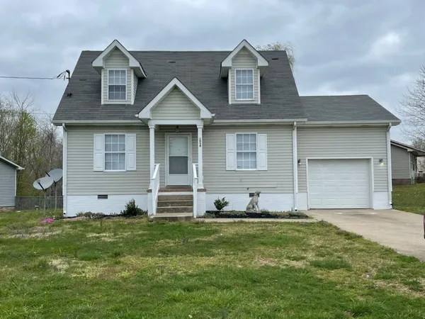 $1,395 | 1058 Bush Avenue, Oak Grove, KY 42262