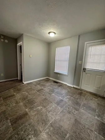 $1,395 | 1058 Bush Avenue, Oak Grove, KY 42262
