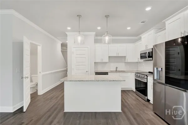 $2,000 | 77 Dorsey Drive, Richmond Hill, GA 31324