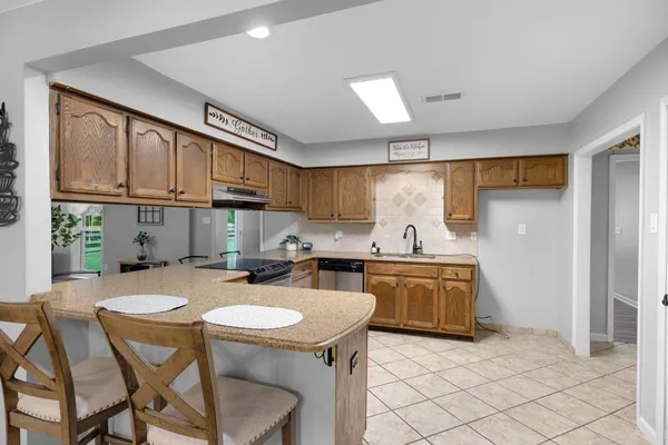 $449,000 | 6639 Old Millington Road, Millington, TN 38053