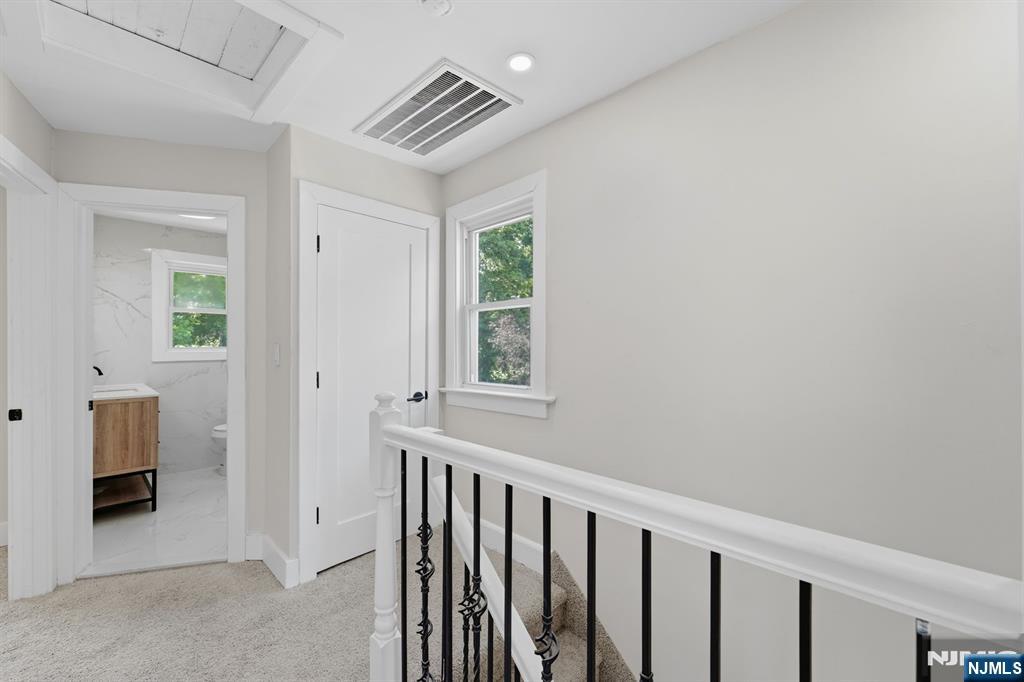 58 Yantecaw Avenue Bloomfield, NJ 07003 - Photo 15 of 36