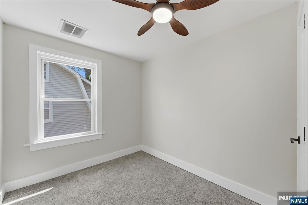 58 Yantecaw Avenue Bloomfield, NJ 07003 - Photo 19 of 36