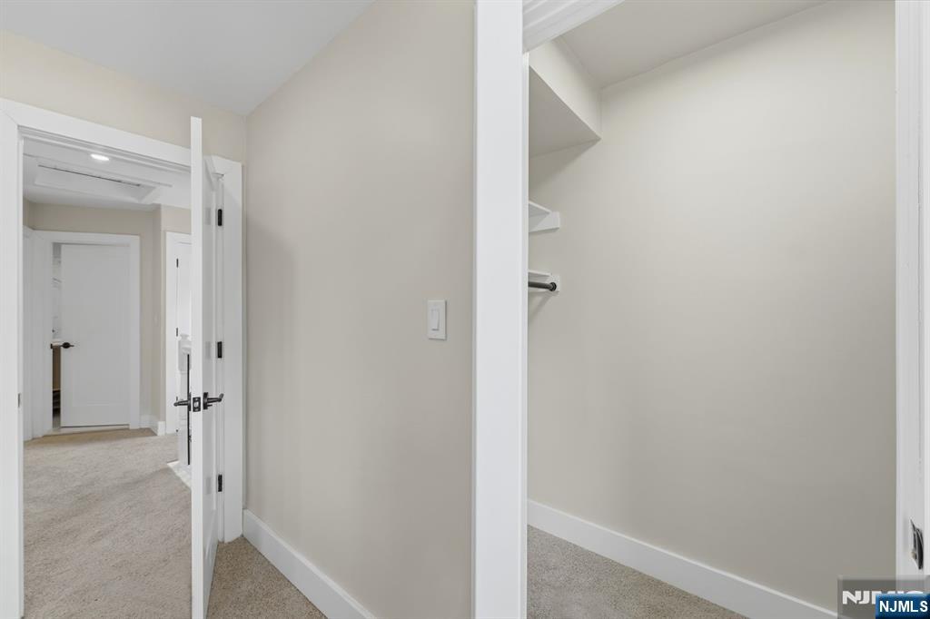 58 Yantecaw Avenue Bloomfield, NJ 07003 - Photo 24 of 36