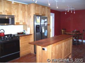 51 Glengarnock Road Tryon, NC 28782 - Photo 3 of 12 Gallery Image 3