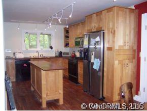 51 Glengarnock Road Tryon, NC 28782 - Photo 4 of 12 Gallery Image 4