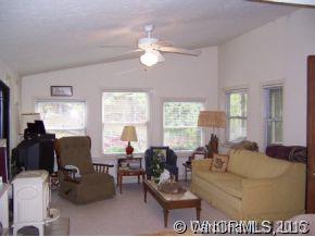 51 Glengarnock Road Tryon, NC 28782 - Photo 7 of 12 Gallery Image 7