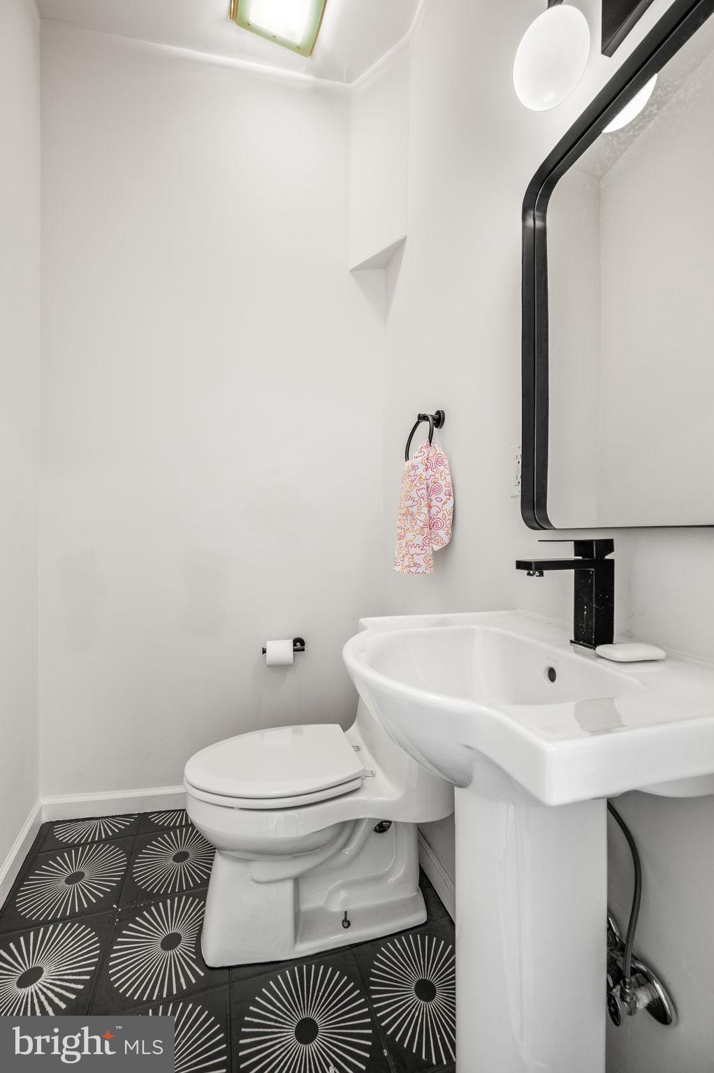 1733 Ridge Avenue, Unit R2 Philadelphia, PA 19130 - Photo 11 of 21 Gallery Image 11