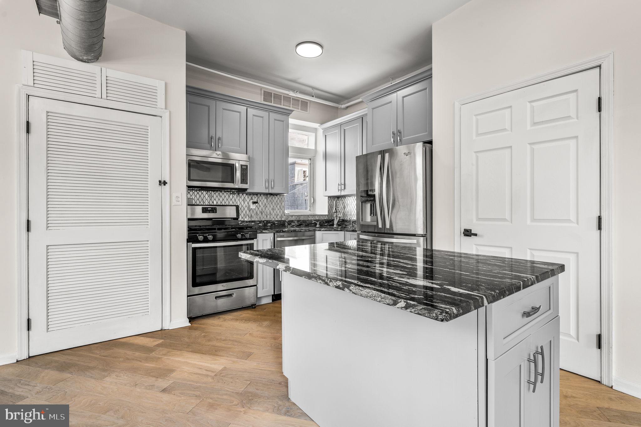 1733 Ridge Avenue, Unit R2 Philadelphia, PA 19130 - Photo 8 of 21 Gallery Image 8