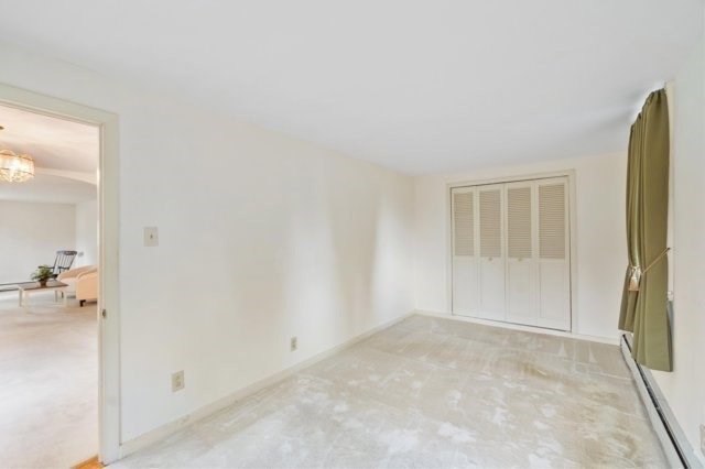 164 West Main Street Dudley, MA 01571 - Photo 13 of 36