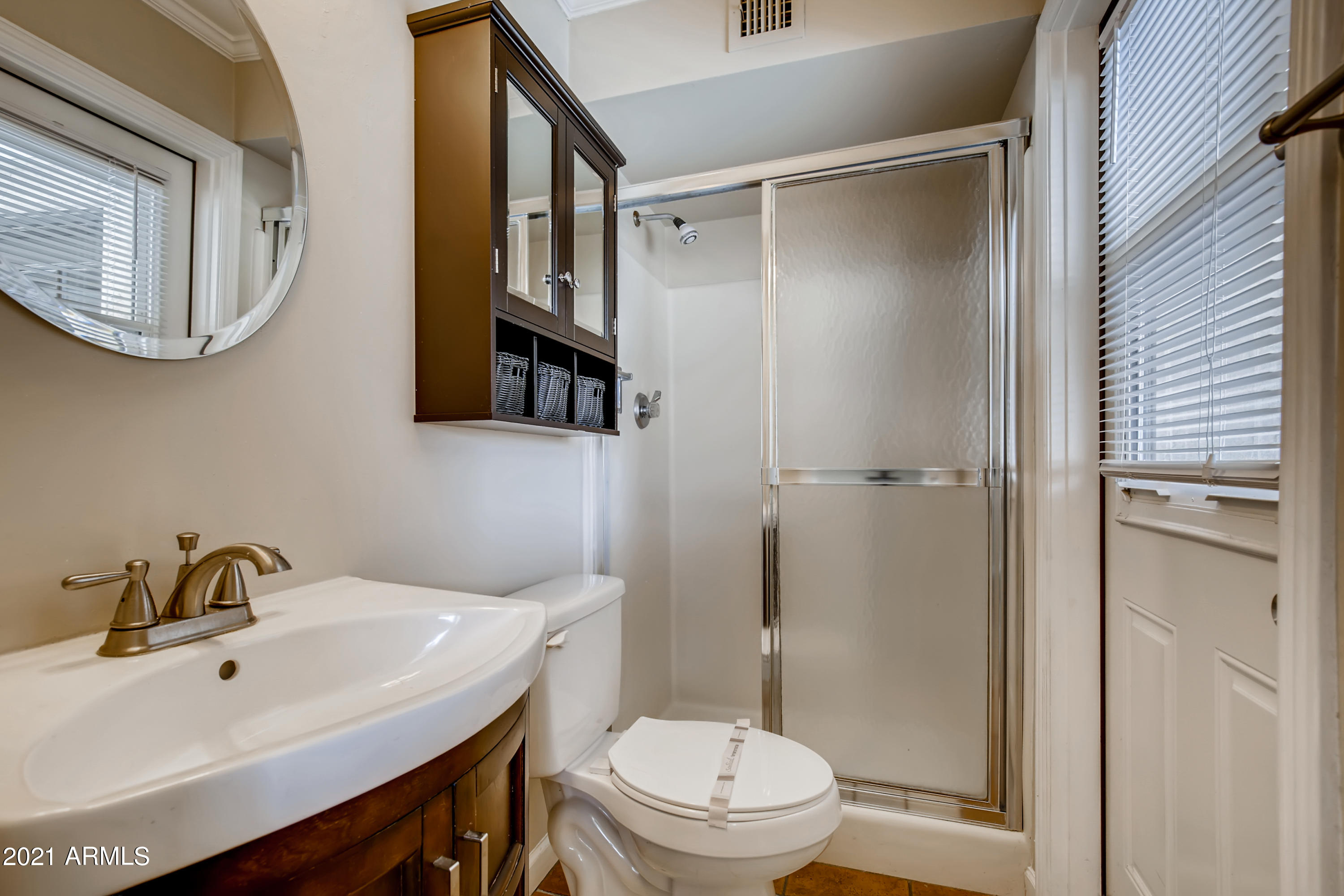 4408 South Newberry Road Tempe, AZ 85282 - Photo 19 of 33 34 Primary Bathroom