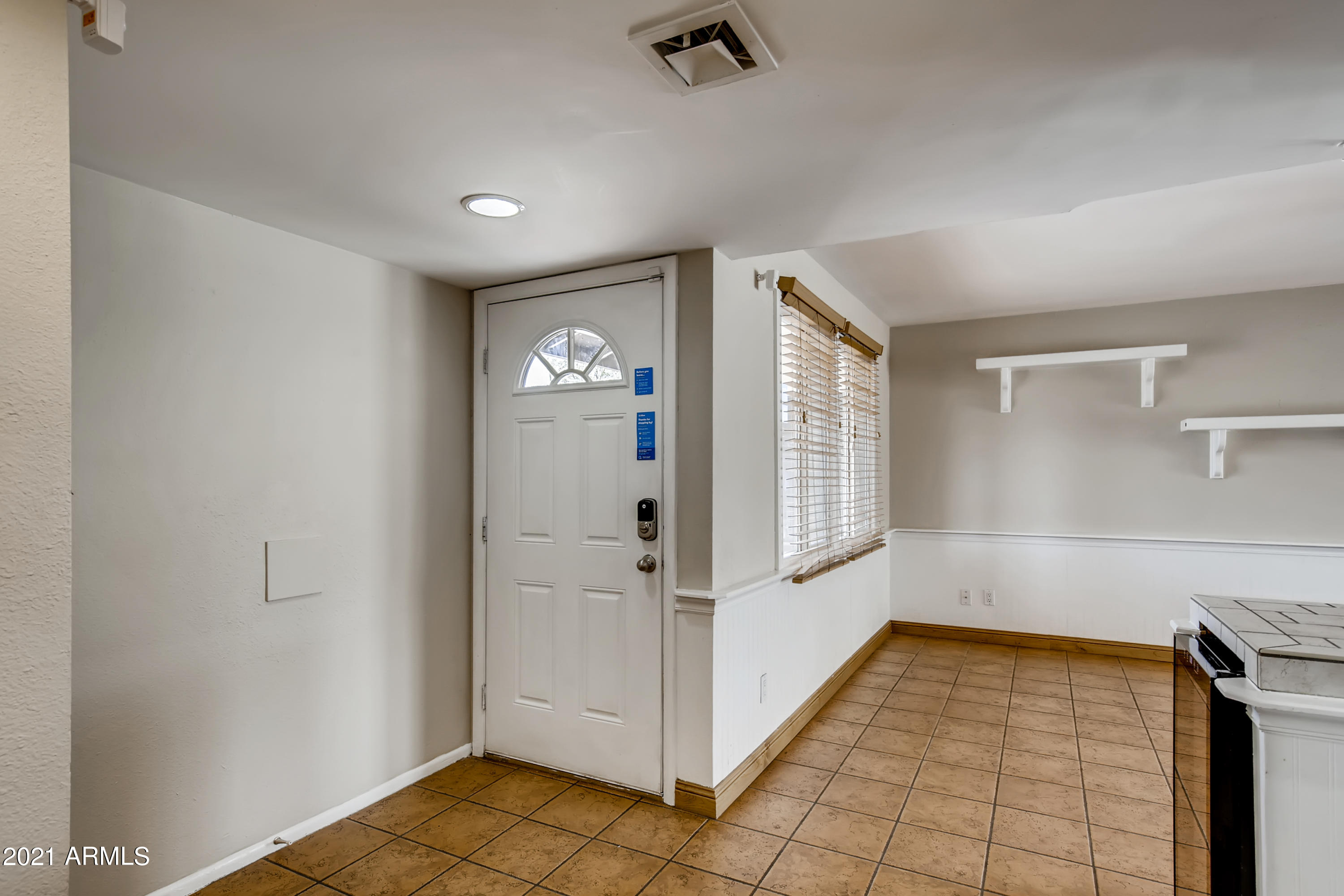 4408 South Newberry Road Tempe, AZ 85282 - Photo 3 of 33 06 Foyer