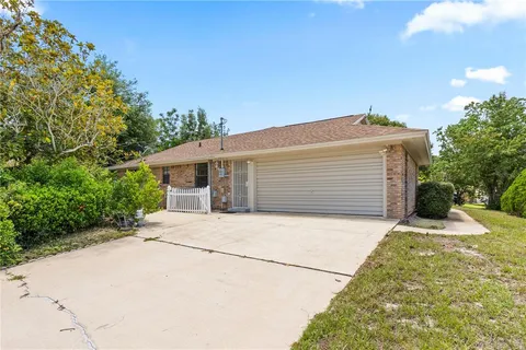 $325,000 | 1949 Dupont Court, Deltona, FL 32725