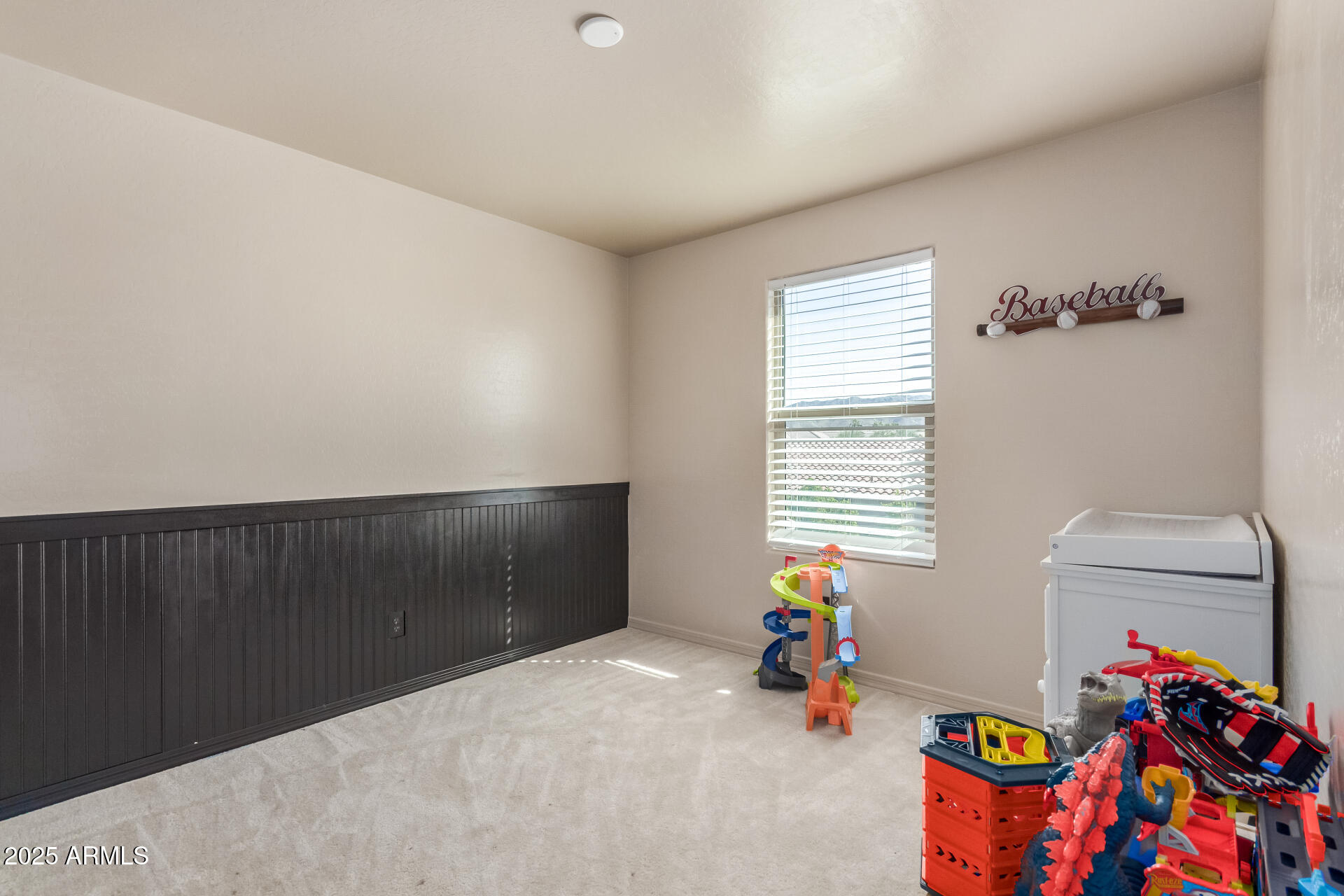 3215 West Pollack Street Phoenix, AZ 85041 - Photo 12 of 26 a living room with furniture and a wooden floor