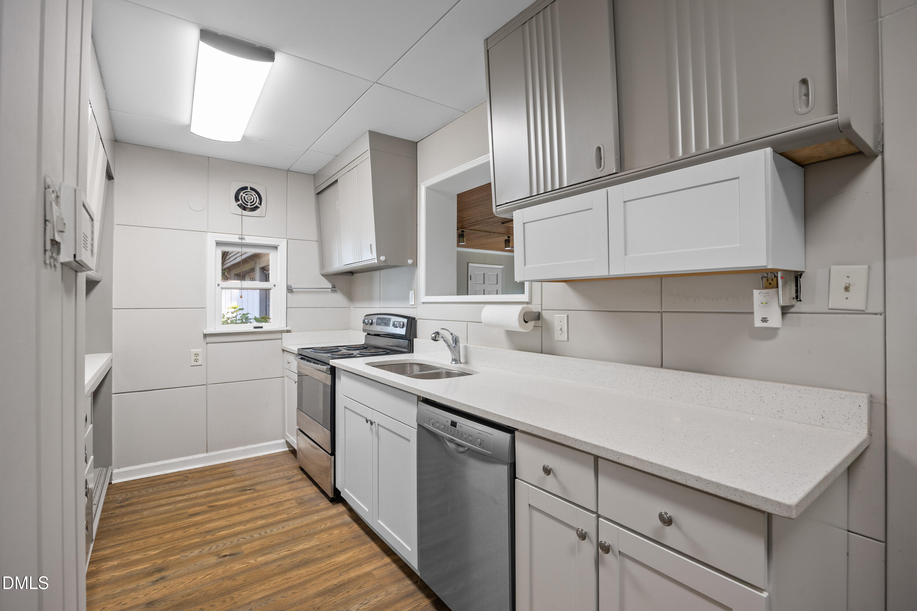 2421 Perkins Road Durham, NC 27705 - Photo 27 of 79