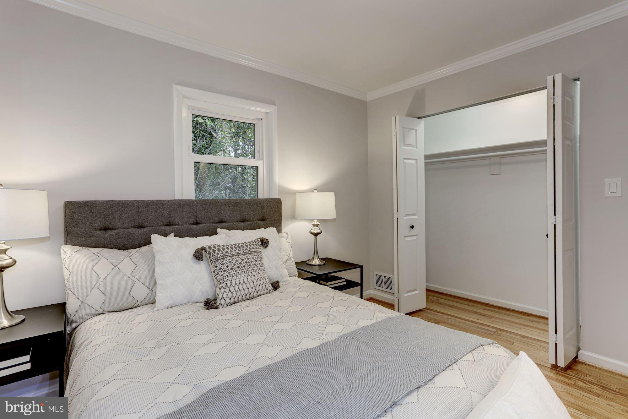 2357 South Arlington Ridge Road Arlington, VA 22202 - Photo 37 of 61
