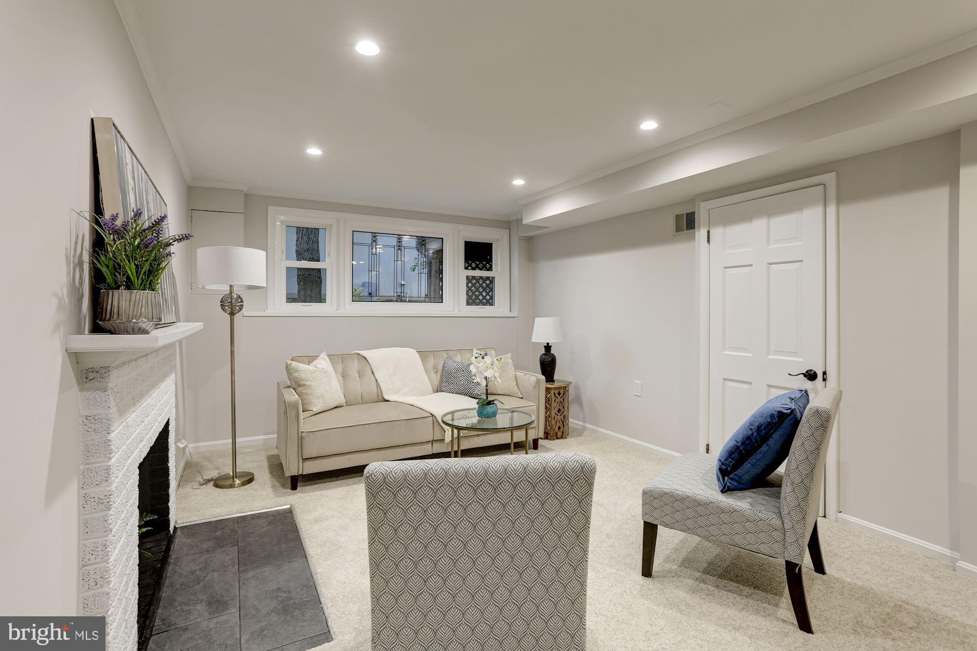 2357 South Arlington Ridge Road Arlington, VA 22202 - Photo 46 of 61