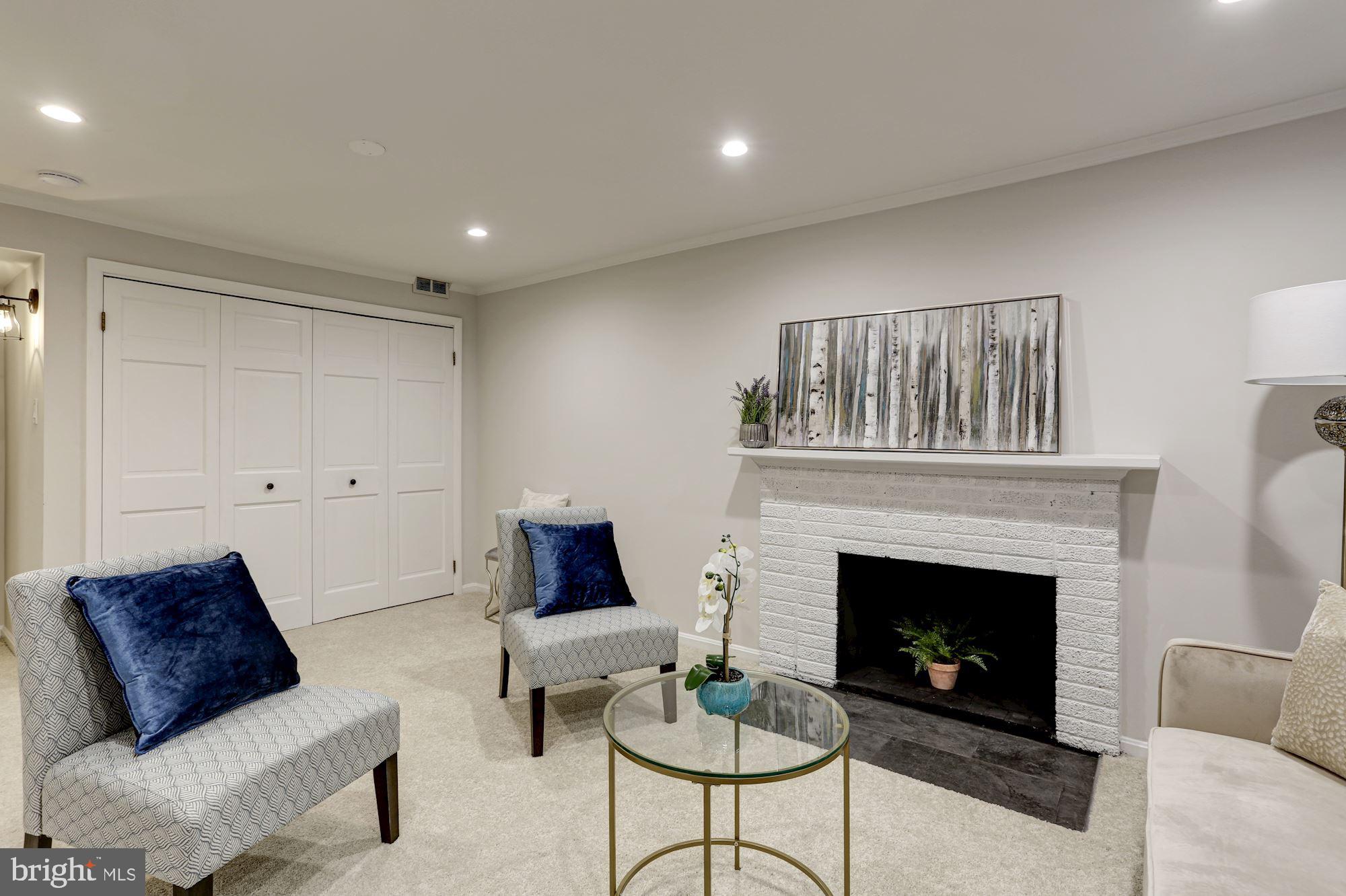 2357 South Arlington Ridge Road Arlington, VA 22202 - Photo 47 of 61