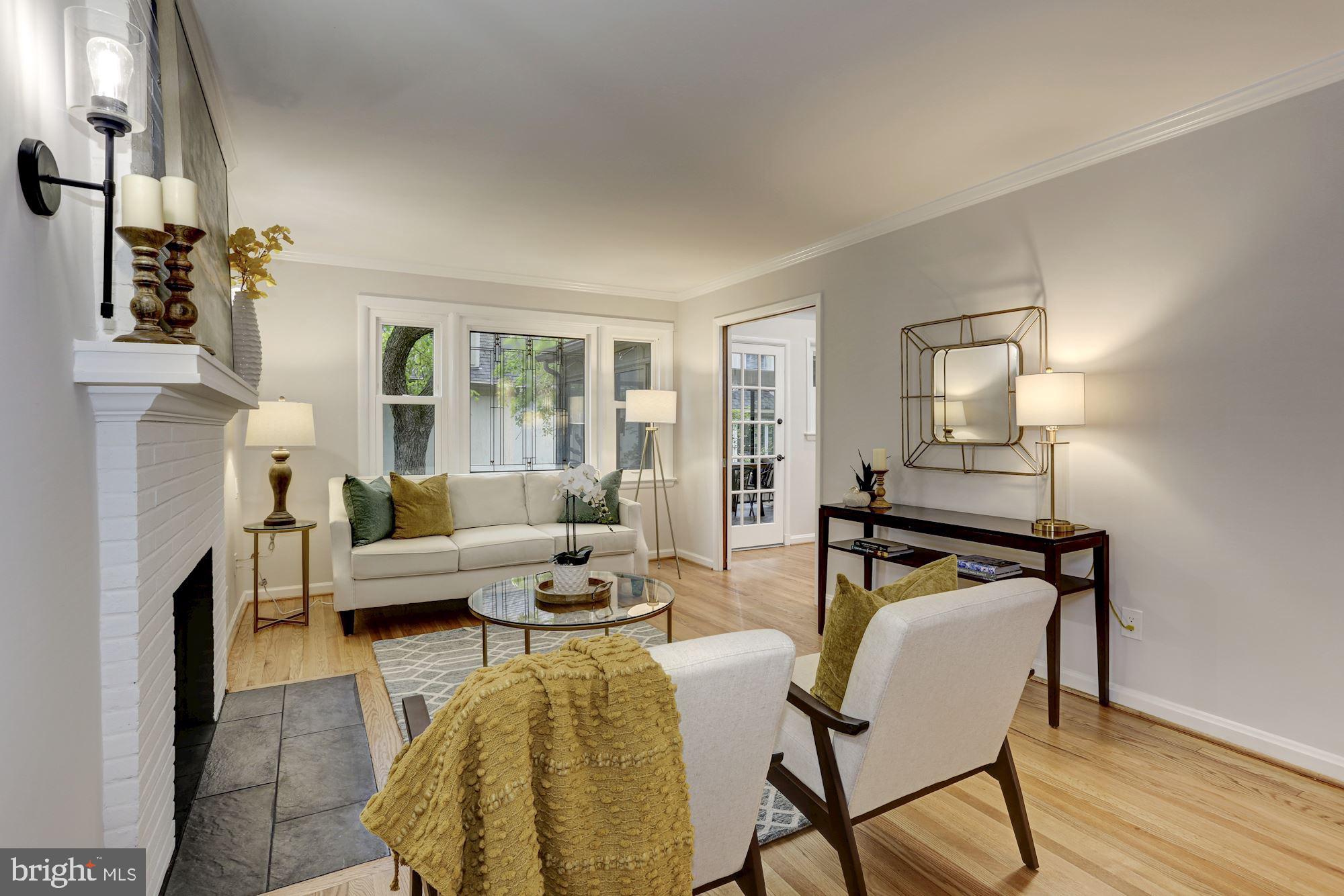 2357 South Arlington Ridge Road Arlington, VA 22202 - Photo 6 of 61