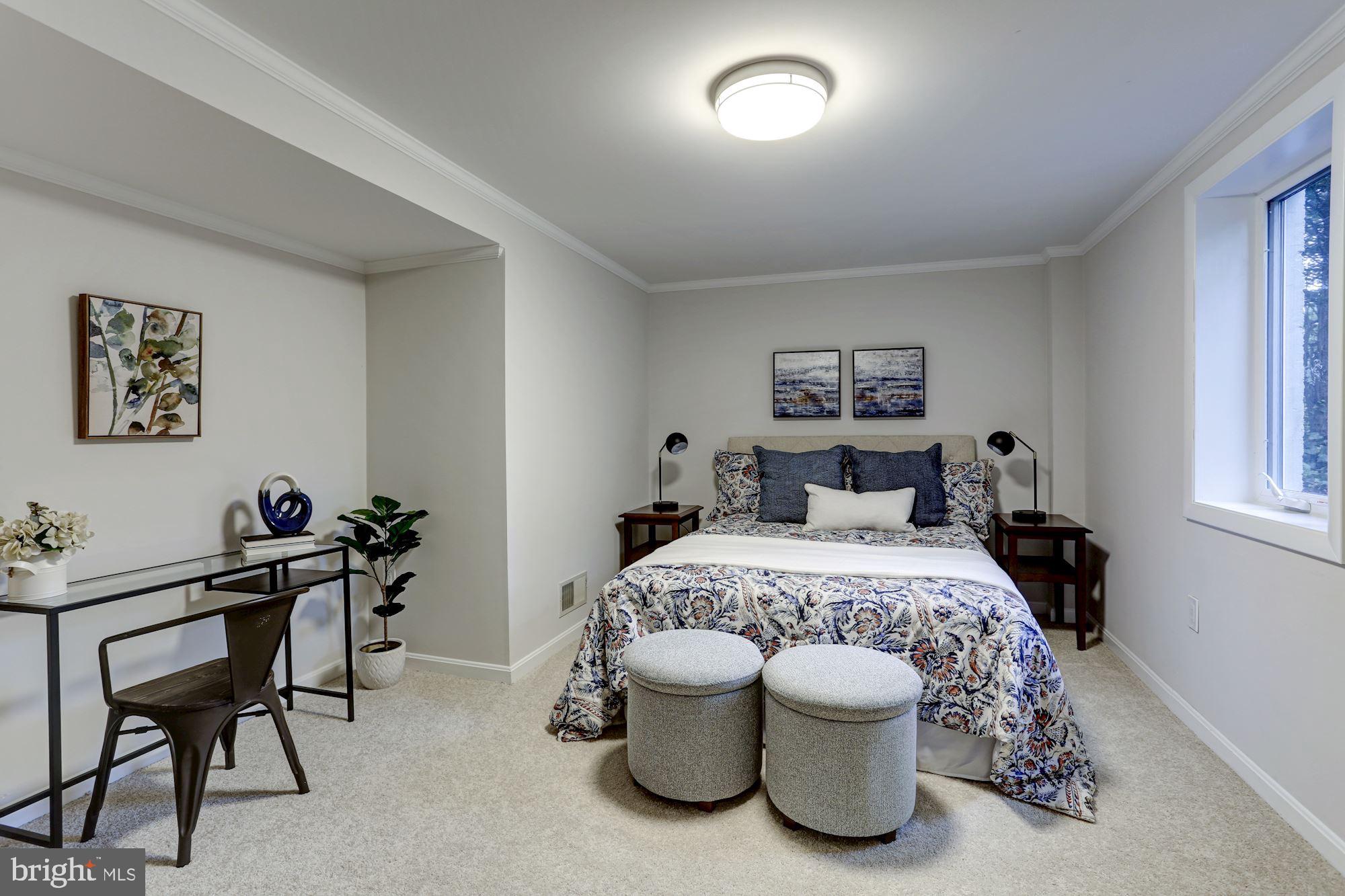 2357 South Arlington Ridge Road Arlington, VA 22202 - Photo 52 of 61