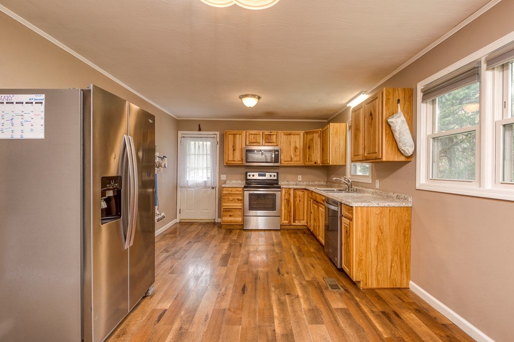 405 Shuler Hollow Road Chilhowie, VA 24319 - Photo 7 of 22 Gallery Image 7