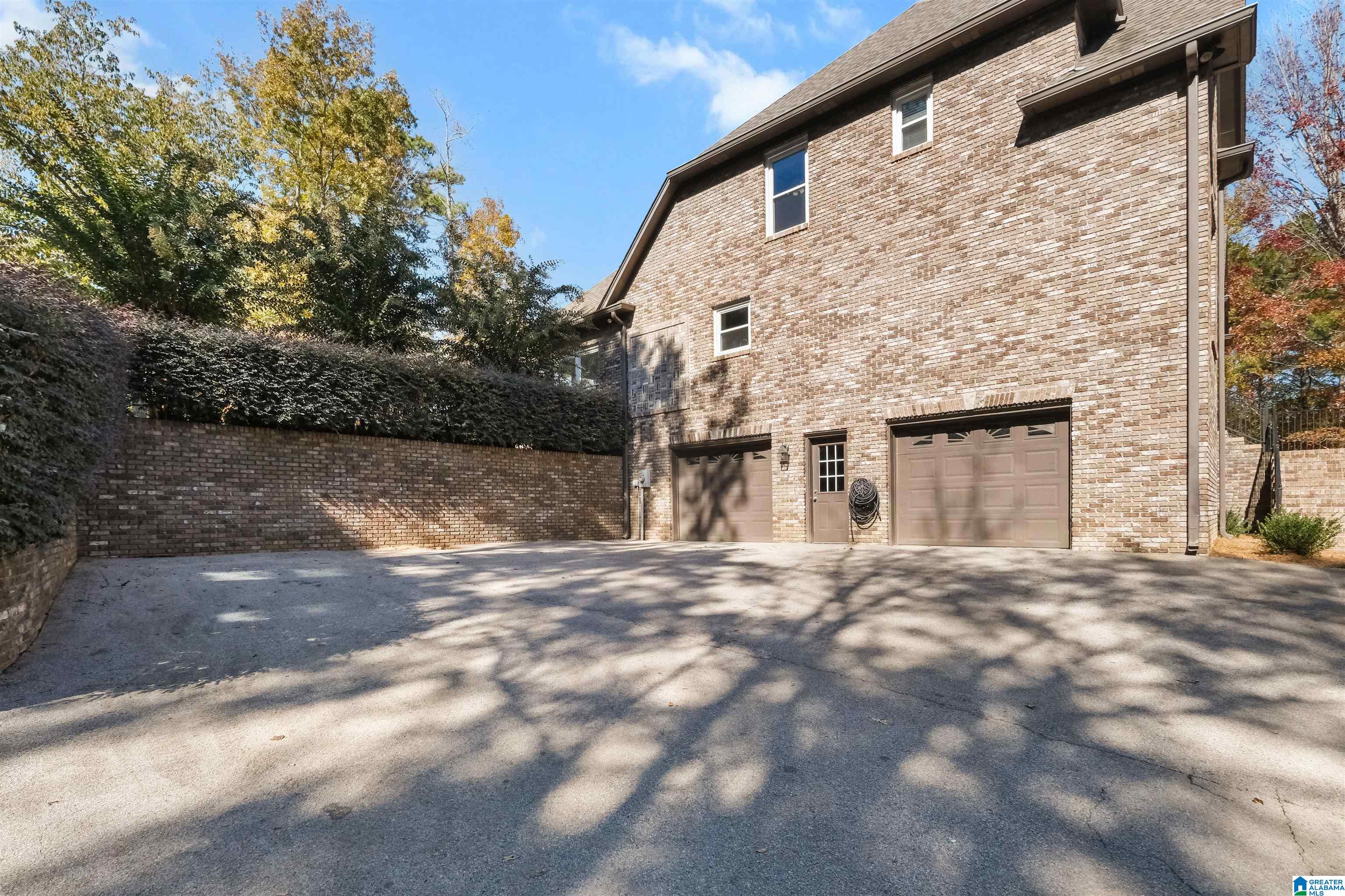 306 Hickory Valley Road Trussville, AL 35173 - Photo 8 of 72