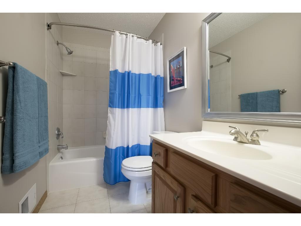 6799 Cambridge Road Shakopee, MN 55379 - Photo 15 of 23 Gallery Image 15