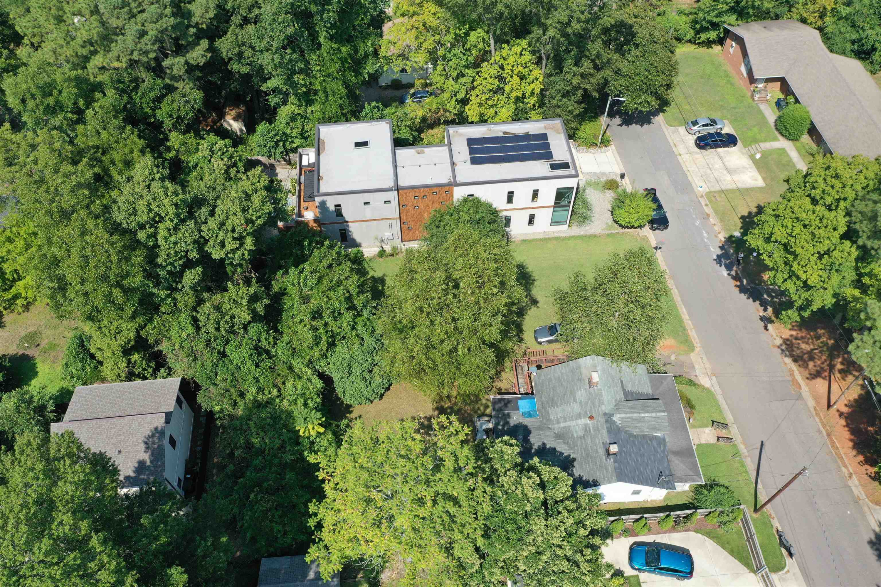 703 Chamberlain Street Raleigh, NC 27607 - Photo 9 of 14 Photo 9