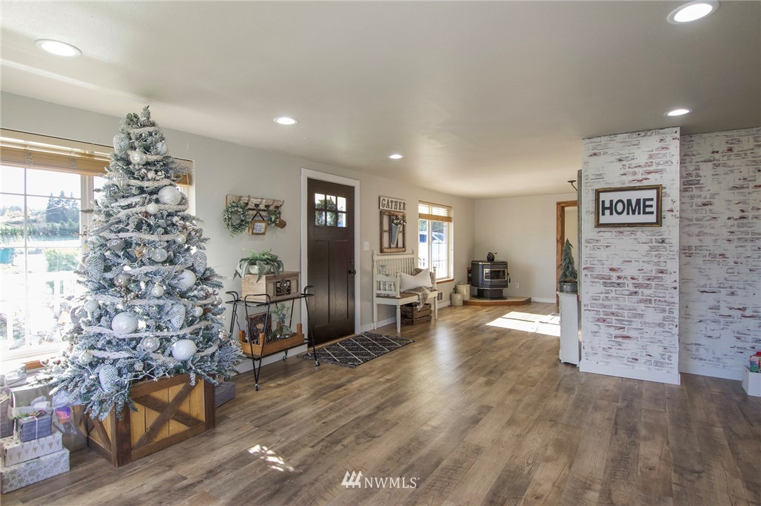 41 Lewis Road Port Angeles, WA 98362 - Photo 6 of 40 Gallery Image 6