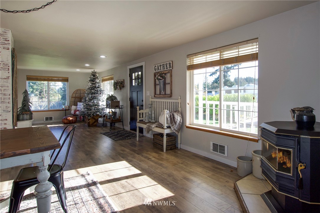 41 Lewis Road Port Angeles, WA 98362 - Photo 8 of 40 Gallery Image 8
