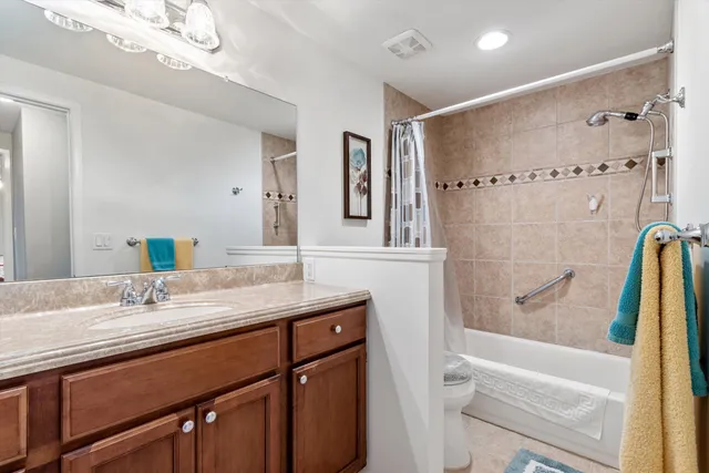 $455,000 | 8670 Tamarack Drive, Utica, MI 48317